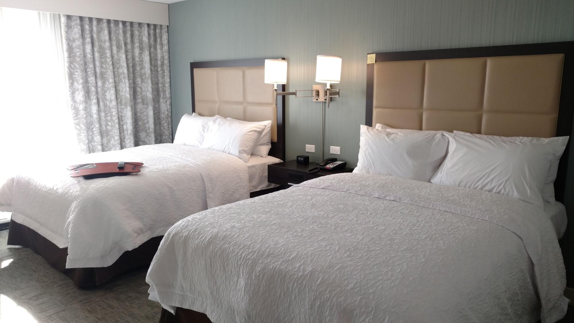 Hampton Inn- Suffolk Bagian luar foto